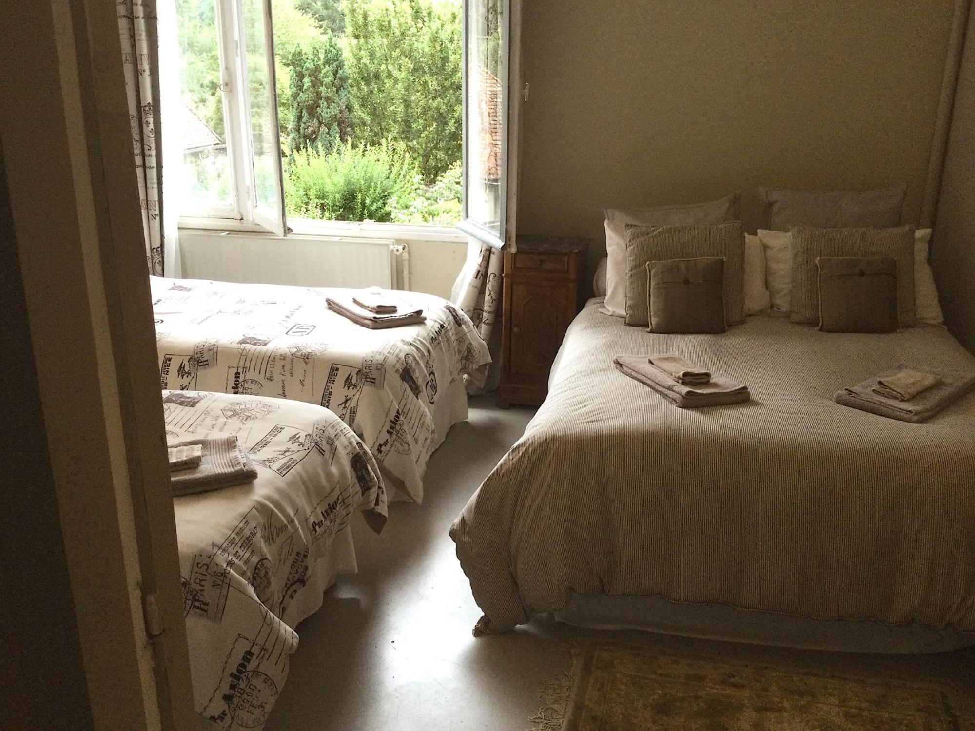 Le Logis Alexandra Bnb La Trimouille エクステリア 写真