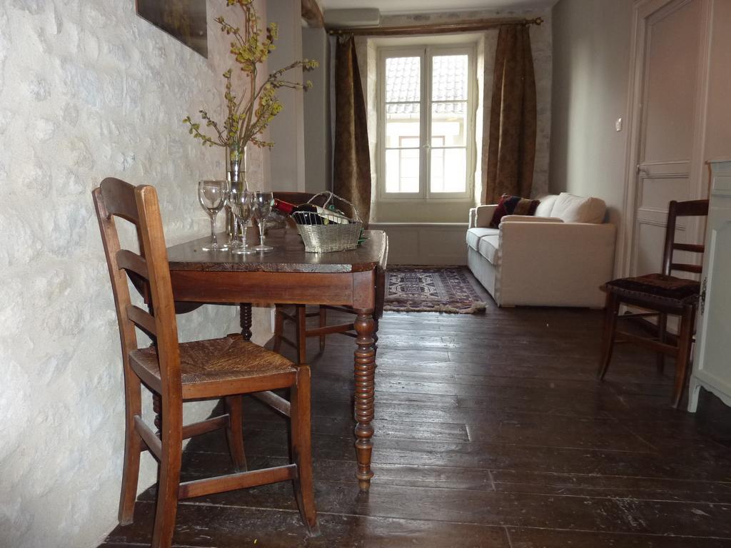 Le Logis Alexandra Bnb La Trimouille 部屋 写真