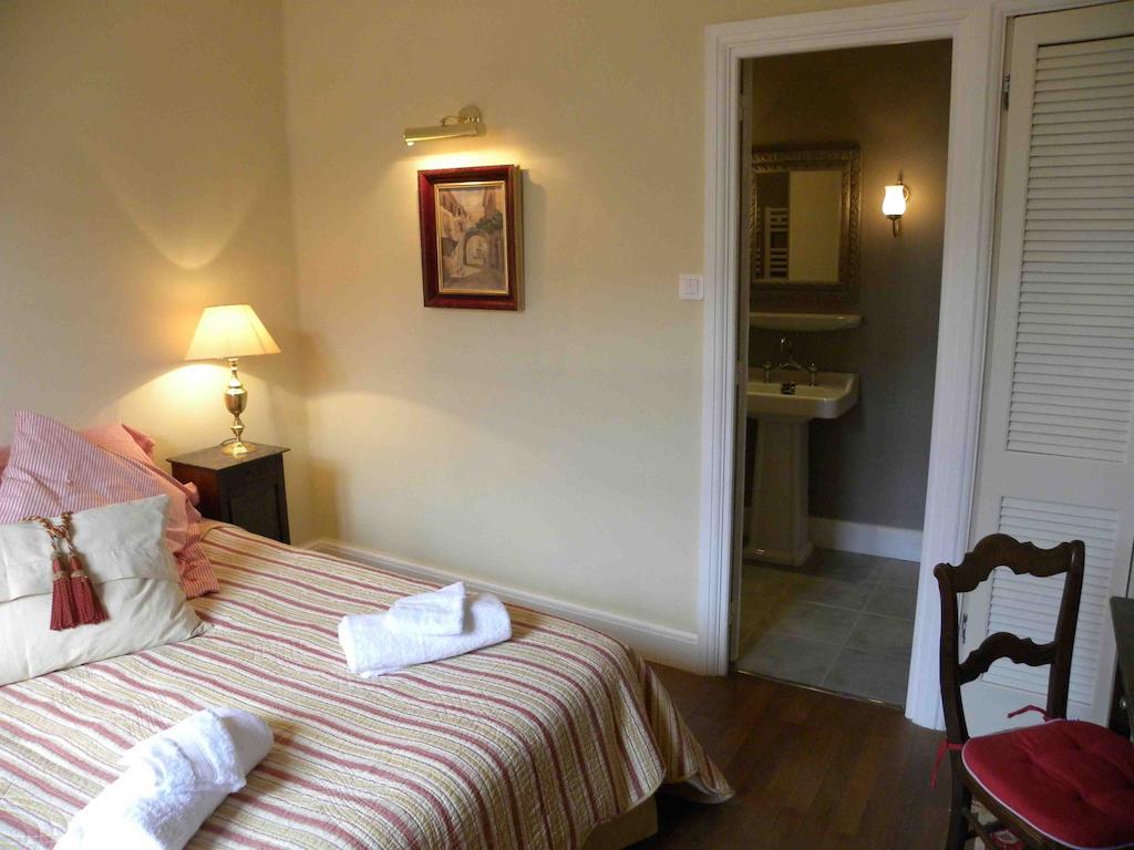 Le Logis Alexandra Bnb La Trimouille 部屋 写真
