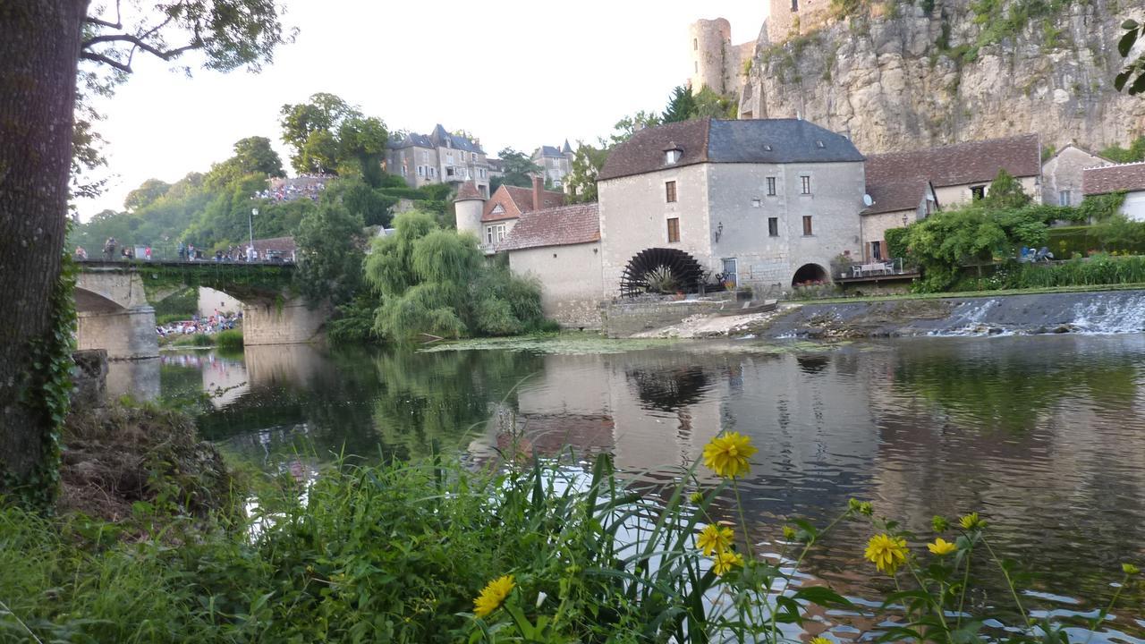 Le Logis Alexandra Bnb La Trimouille エクステリア 写真